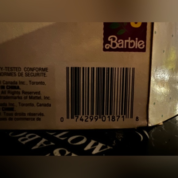 1991 Special Edition Holiday Barbie 💅🏼✨make me an offer :) - Picture 5 of 5